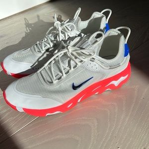 Men’s Nike React Live Rare
